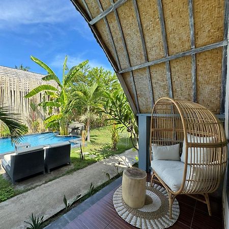 Capacabana Gili Apartment Gili Air Bagian luar foto