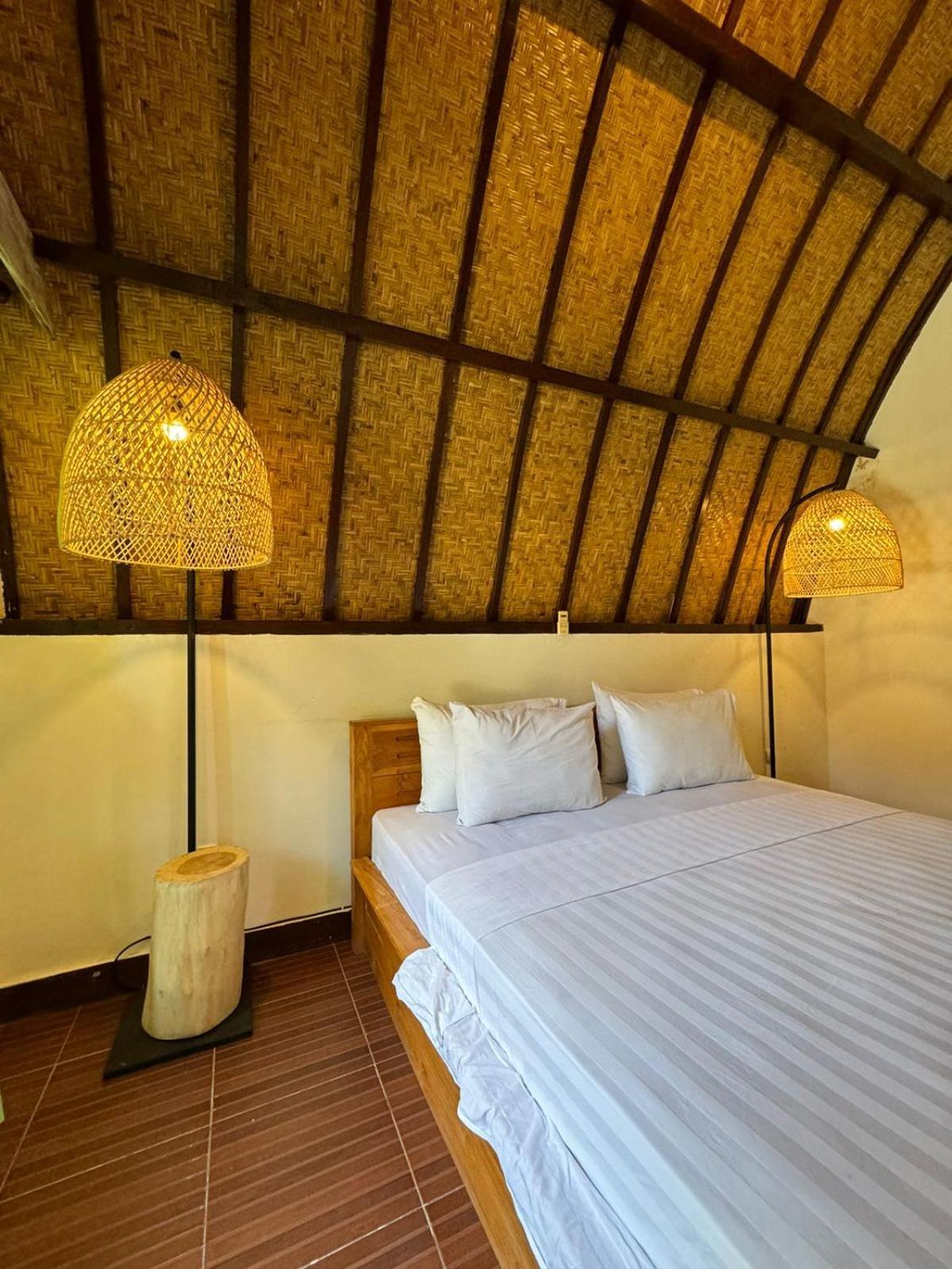 Capacabana Gili Apartment Gili Air Bagian luar foto